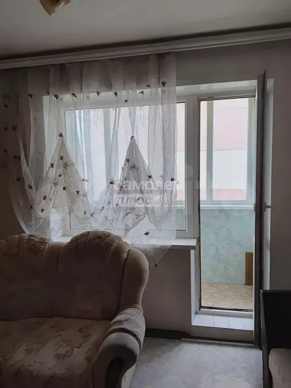 1-к. квартира, 27 м, 4/10 эт. - Фото 0