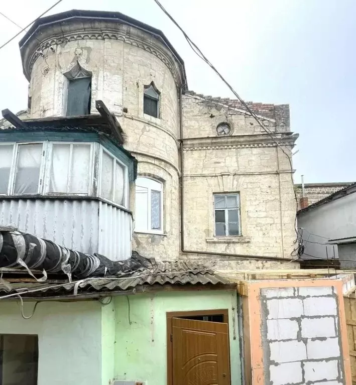 6-к кв. Крым, Феодосия ул. Кочмарского, 36 (170.0 м) - Фото 1