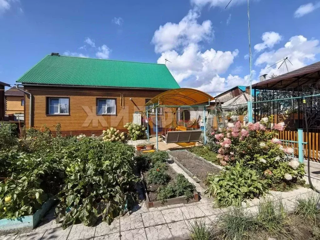 Дом в Новосибирская область, Новосибирск 3-й Бронный пер. (180 м) - Фото 1