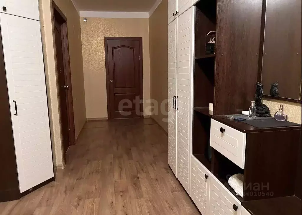 2-к кв. Саха (Якутия), Якутск ул. Богдана Чижика, 27/1 (76.4 м) - Фото 1