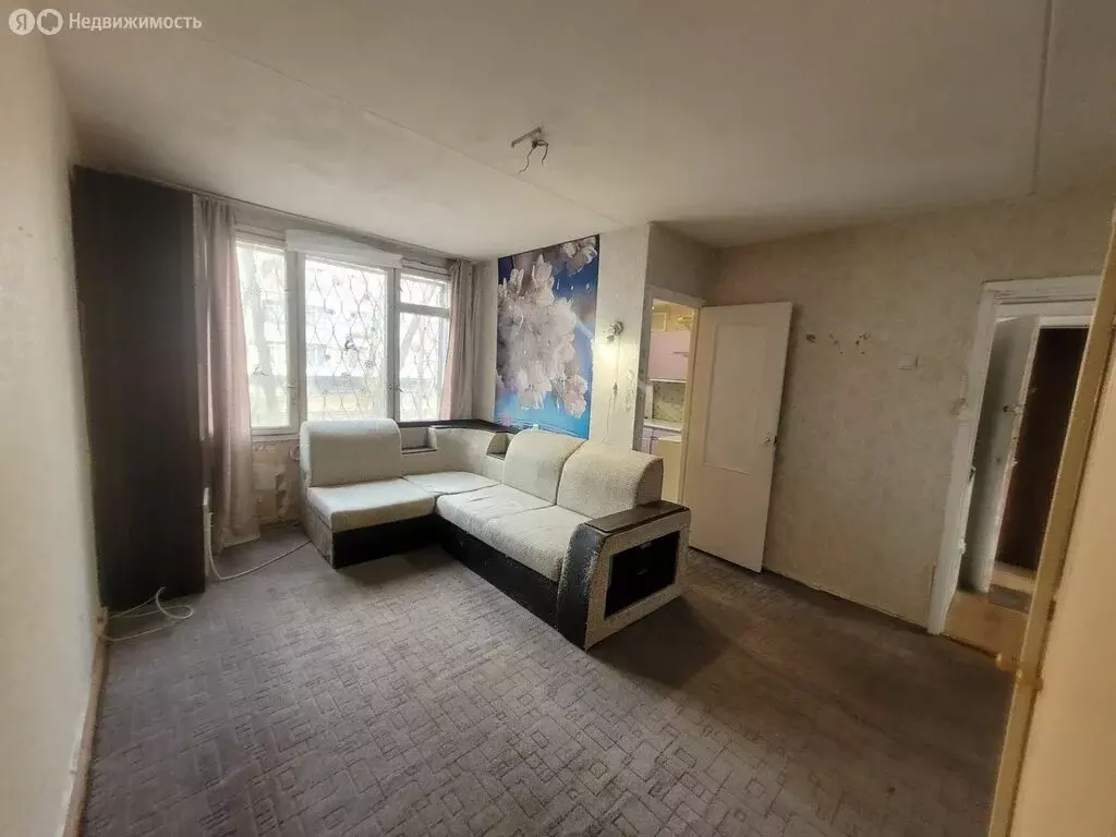 3-комнатная квартира: Санкт-Петербург, улица Лёни Голикова, 13 (42 м) - Фото 1