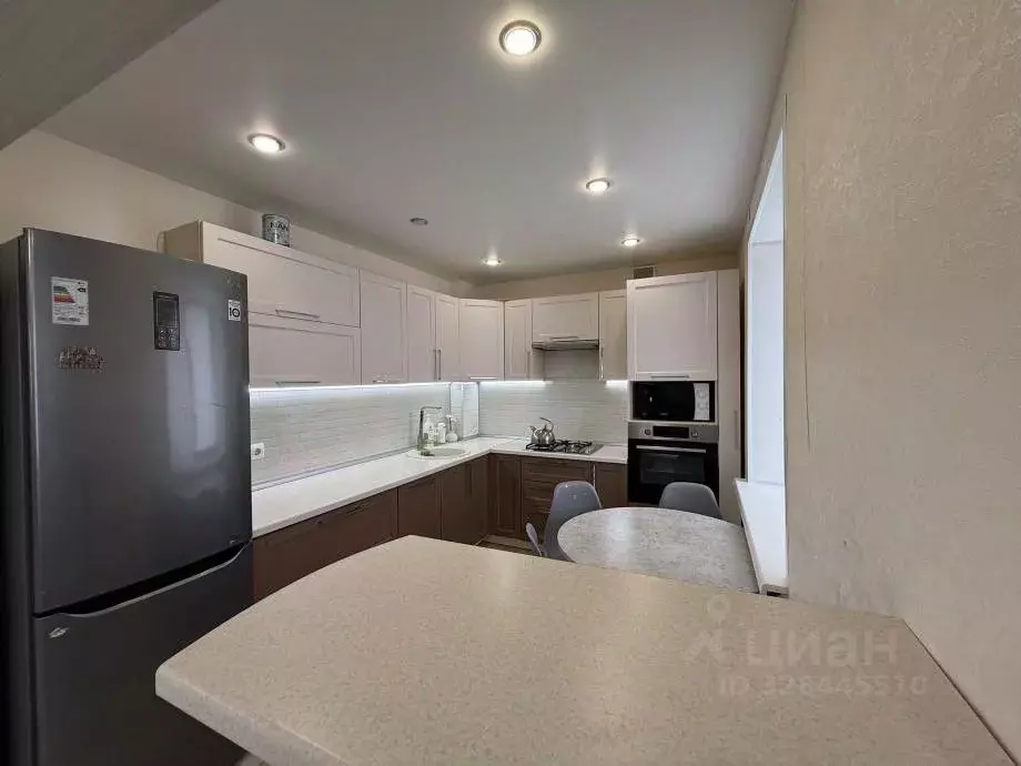 2-к кв. Татарстан, Зеленодольск ул. Фрунзе, 13А (59.7 м) - Фото 1