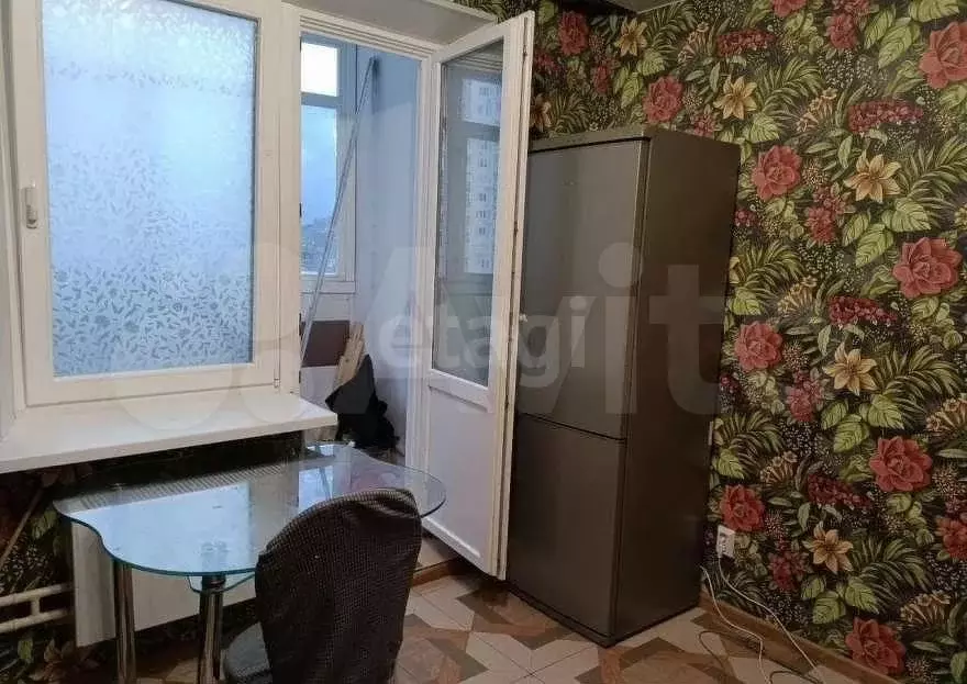 2-к. квартира, 60 м, 4/14 эт. - Фото 1