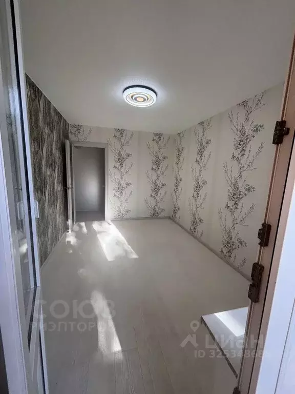 2-к кв. Волгоградская область, Волгоград ул. Землячки, 64 (54.0 м) - Фото 1