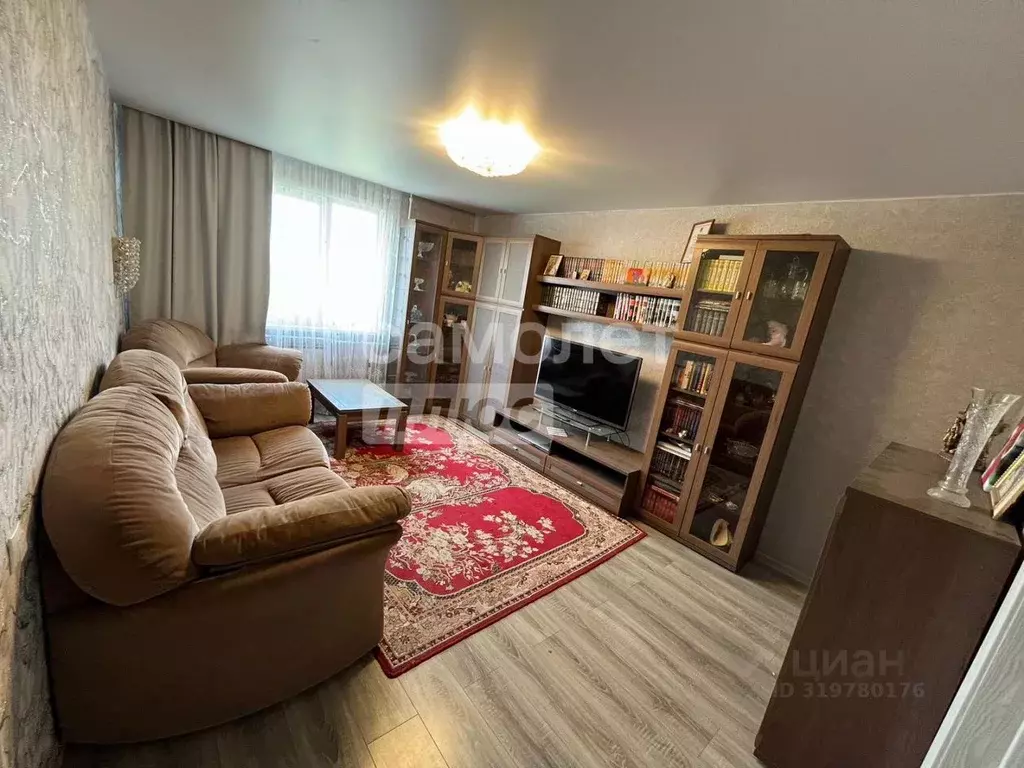 3-к кв. Пензенская область, Пенза ул. Суворова, 144 (54.8 м) - Фото 1