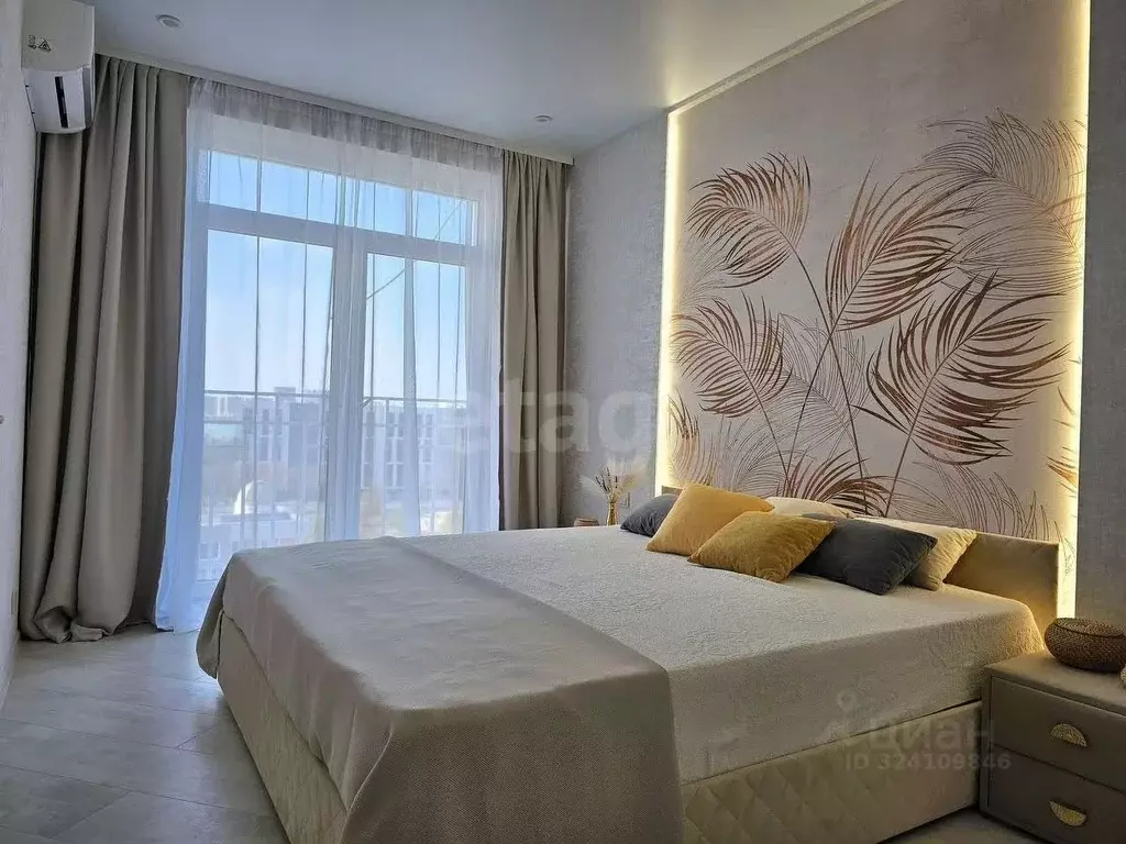 2-к кв. Крым, Евпатория просп. Ленина, 68к43 (57.1 м) - Фото 1