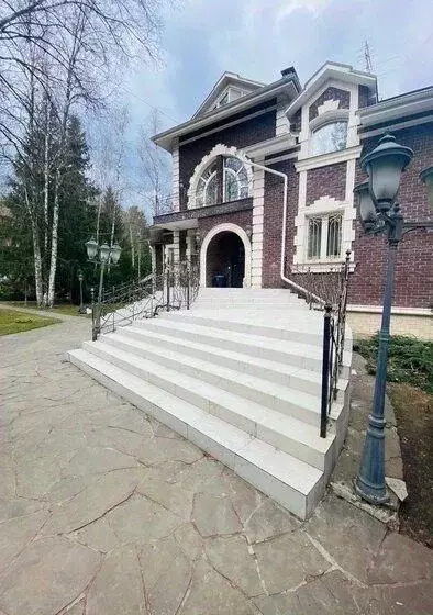 Дом в Московская область, Одинцовский городской округ, пос. НИИ Радио  ... - Фото 1