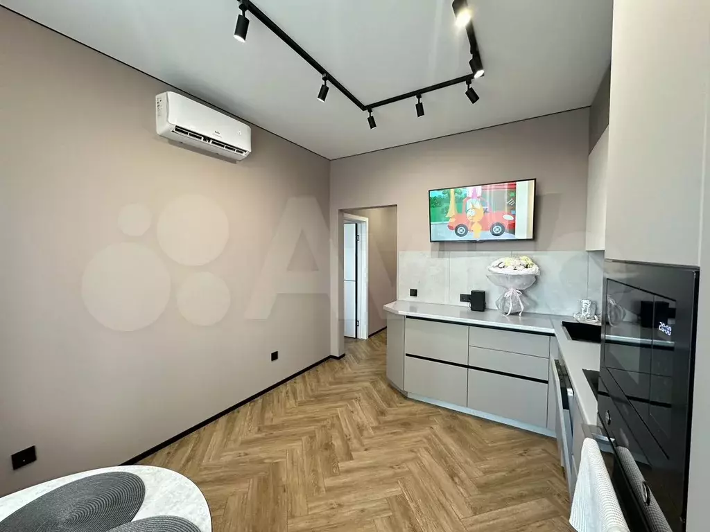 2-к. квартира, 55 м, 6/29 эт. - Фото 1