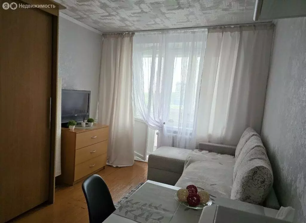1к в 12-комнатной квартире ( м) - Фото 0