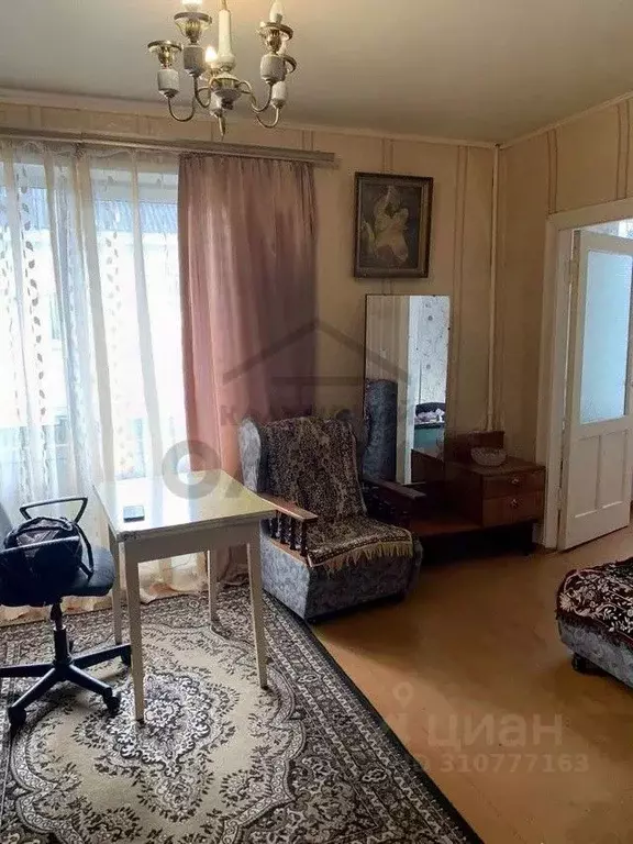 3-к кв. Калужская область, Калуга Куровской мкр, ул. Мира, 16 (64.0 м) - Фото 0