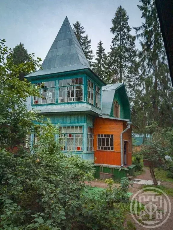 Дом в Ленинградская область, Гатчинский муниципальный округ, Вырица ... - Фото 2