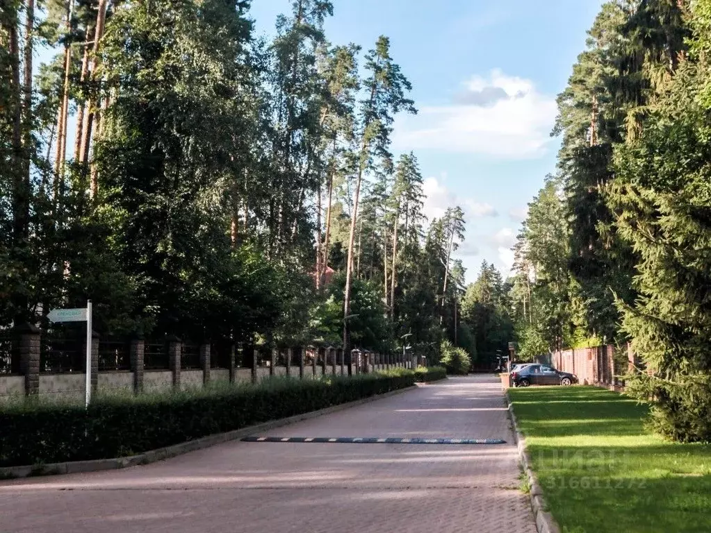 Участок в Московская область, Одинцовский городской округ, пос. ... - Фото 1