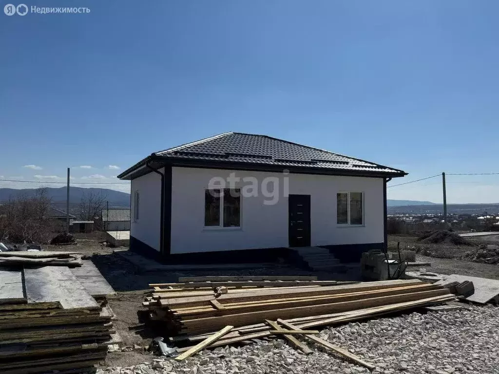 Дом в станица Натухаевская, улица имени Прокофия Крюкова (72 м) - Фото 0