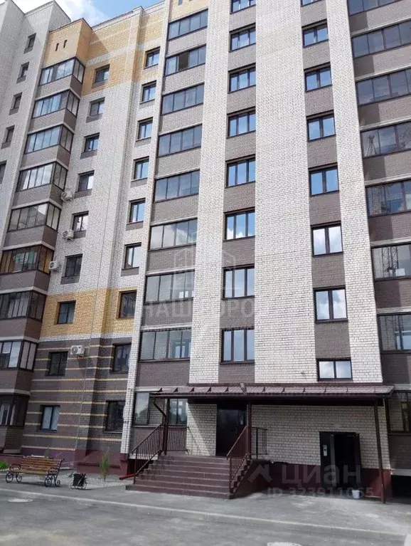 2-к кв. Тамбовская область, Тамбов Астраханская ул., 181 (70.3 м) - Фото 1