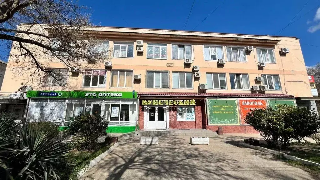 Помещение свободного назначения в Севастополь ул. Коммунистическая, ... - Фото 1