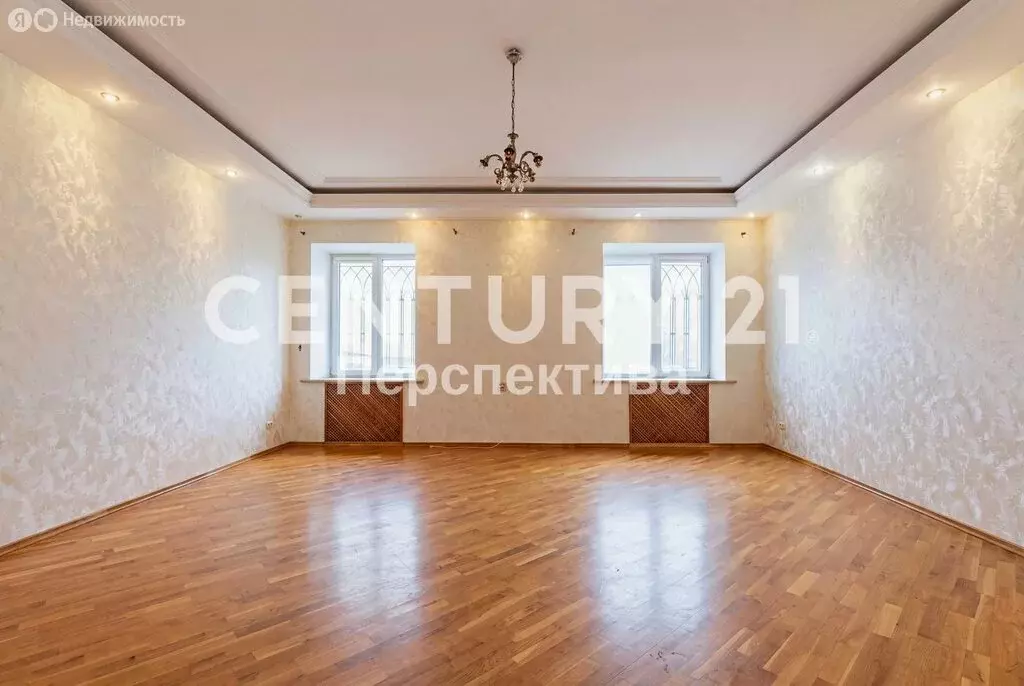3-комнатная квартира: Каспийск, улица Мира, 1 (84.4 м) - Фото 1