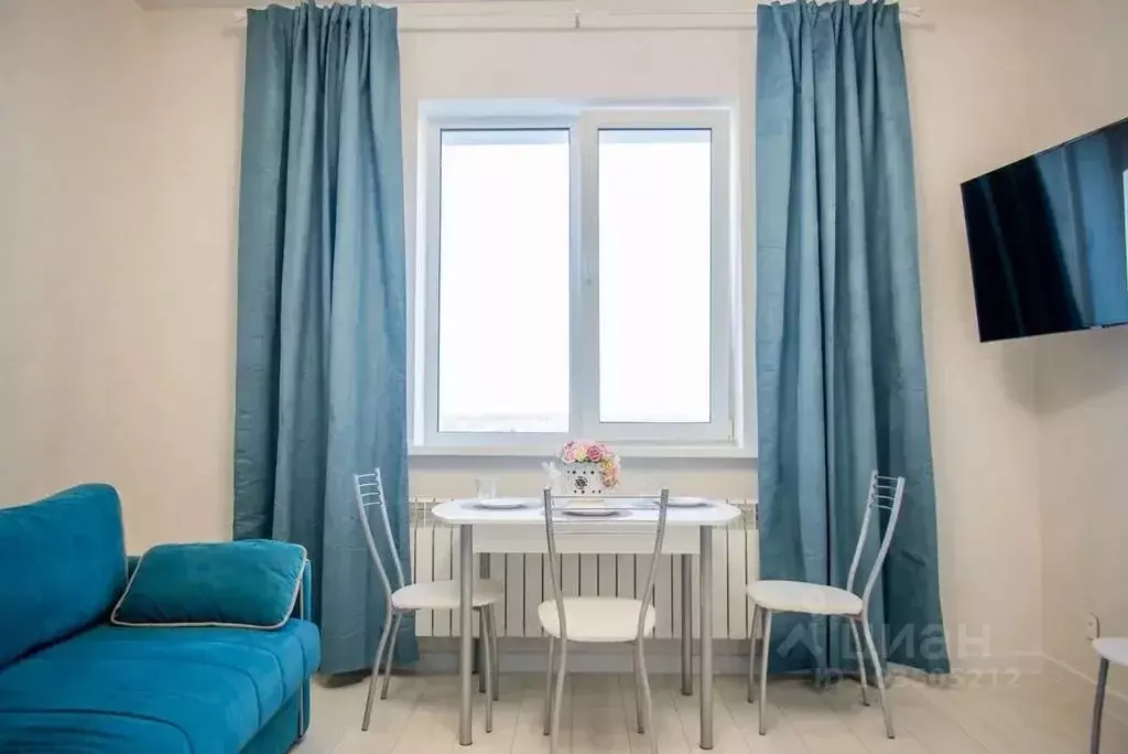 3-к кв. Татарстан, Казань ул. Павлюхина, 110В (76.0 м) - Фото 1