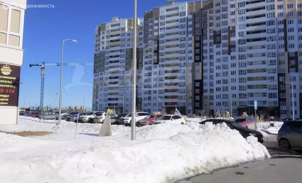 2-комнатная квартира: Тюмень, улица Александра Протозанова, 10 (53.1 ... - Фото 2