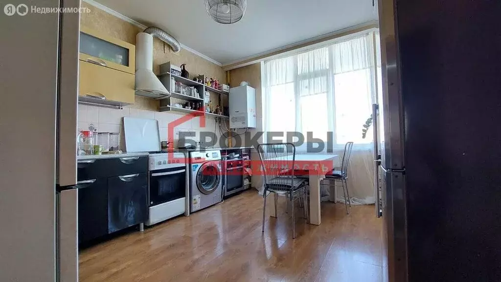 3-комнатная квартира: Севастополь, проспект Победы, 44А (113.2 м) - Фото 1
