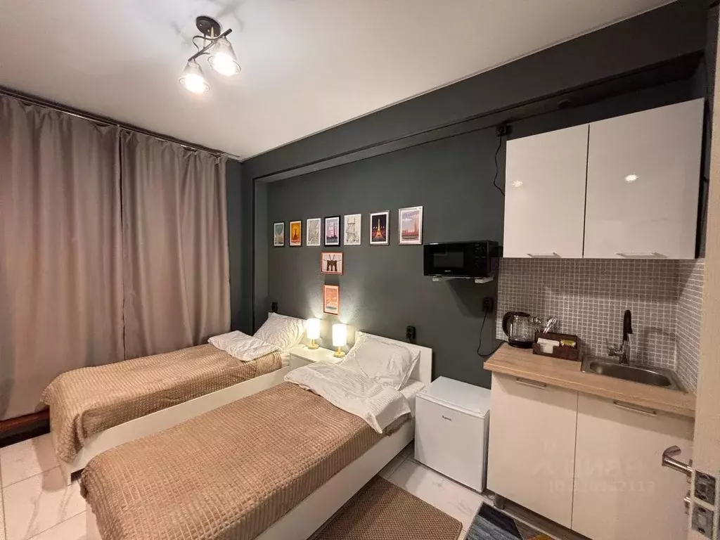 Комната Омская область, Омск ул. 9-я Линия, 179 (19.0 м) - Фото 1