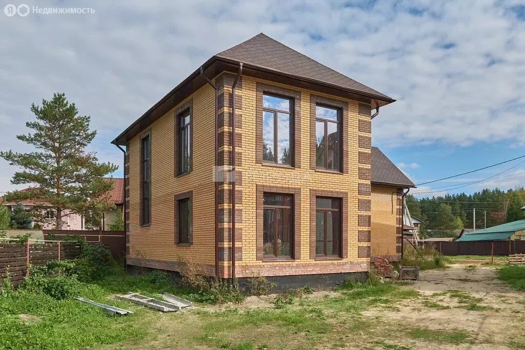 Дом в село Тимирязевское, микрорайон Юбилейный, 67 (208 м) - Фото 1