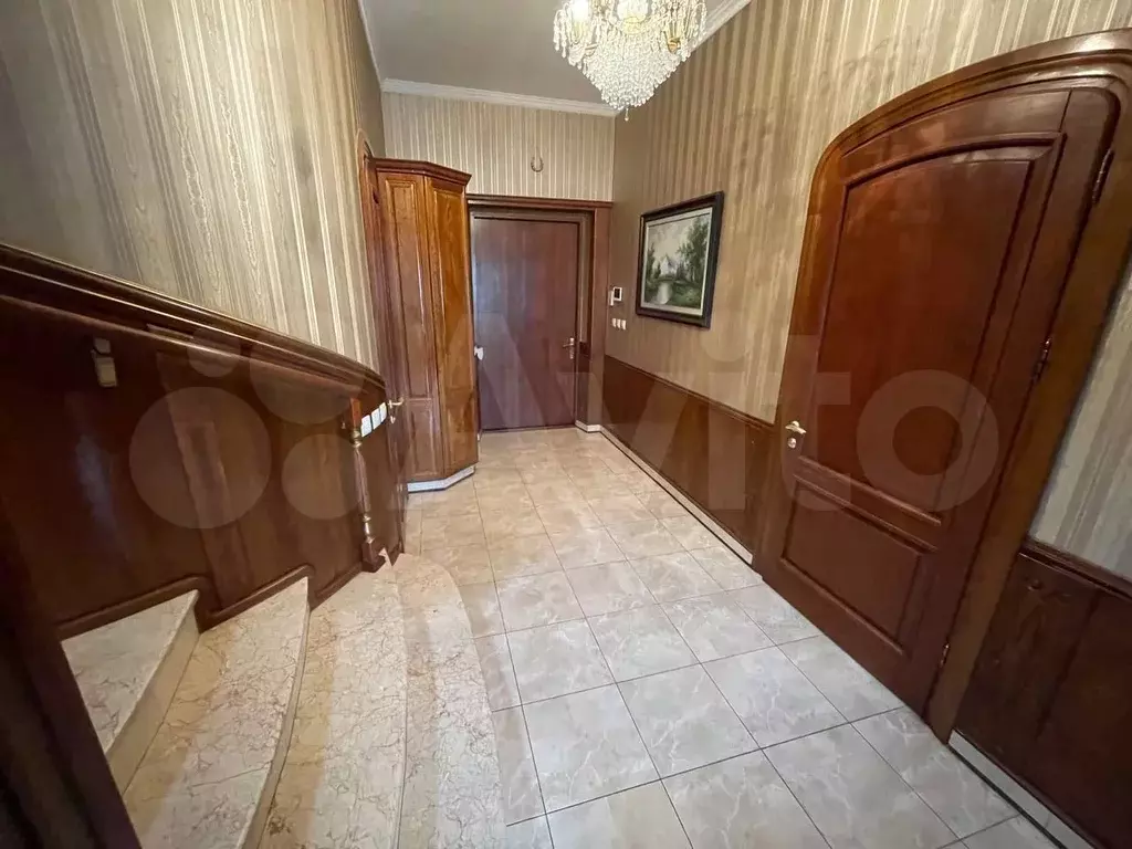 Дом 400 м на участке 6 сот. - Фото 1