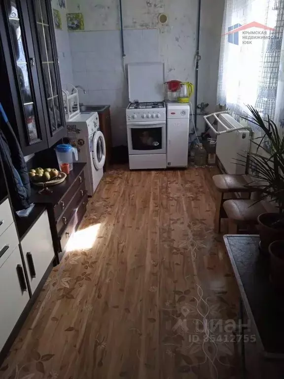 Дом в Крым, Джанкойский район, Изумрудновское с/пос, с. Овощное ул. ... - Фото 0