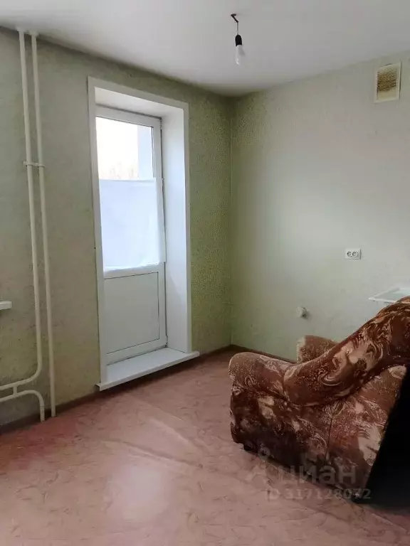 Студия Алтайский край, Бийск Приморская ул., 3 (24.0 м) - Фото 0