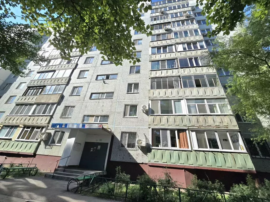 2-к. квартира, 45 м, 9/10 эт. - Фото 1