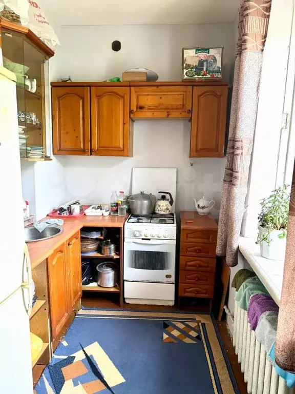Комната 24 м в 2-к., 2/2 эт. - Фото 0