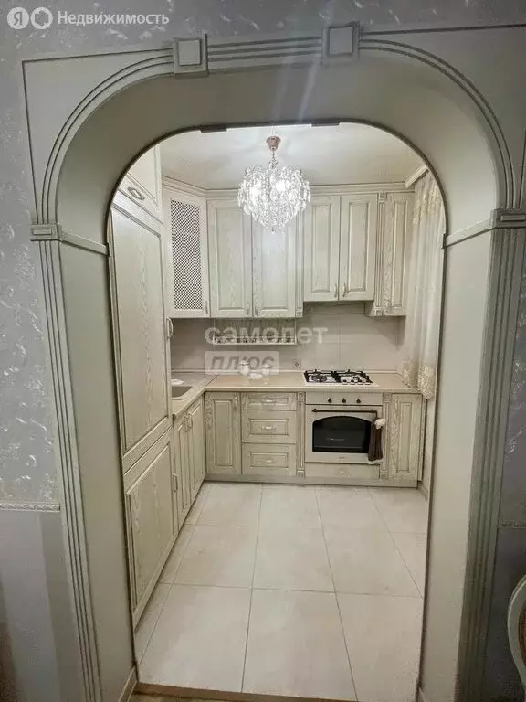 3-комнатная квартира: Туапсе, улица Фрунзе, 61 (60 м) - Фото 0