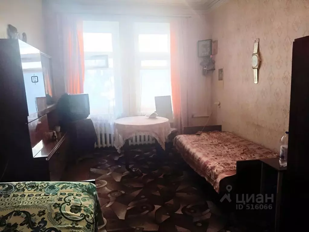 Комната Псковская область, Псков ул. Свердлова, 46 (18.0 м) - Фото 1