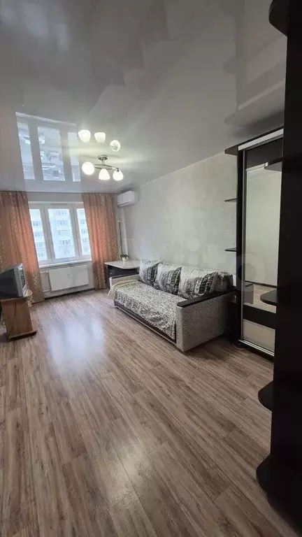 1-к. квартира, 40 м, 4/16 эт. - Фото 0