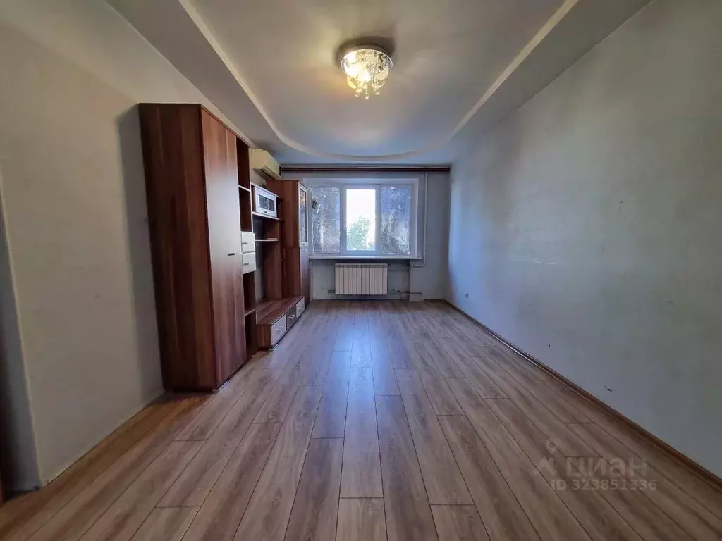 3-к кв. Волгоградская область, Волгоград ул. Генерала Ватутина, 8 ... - Фото 2