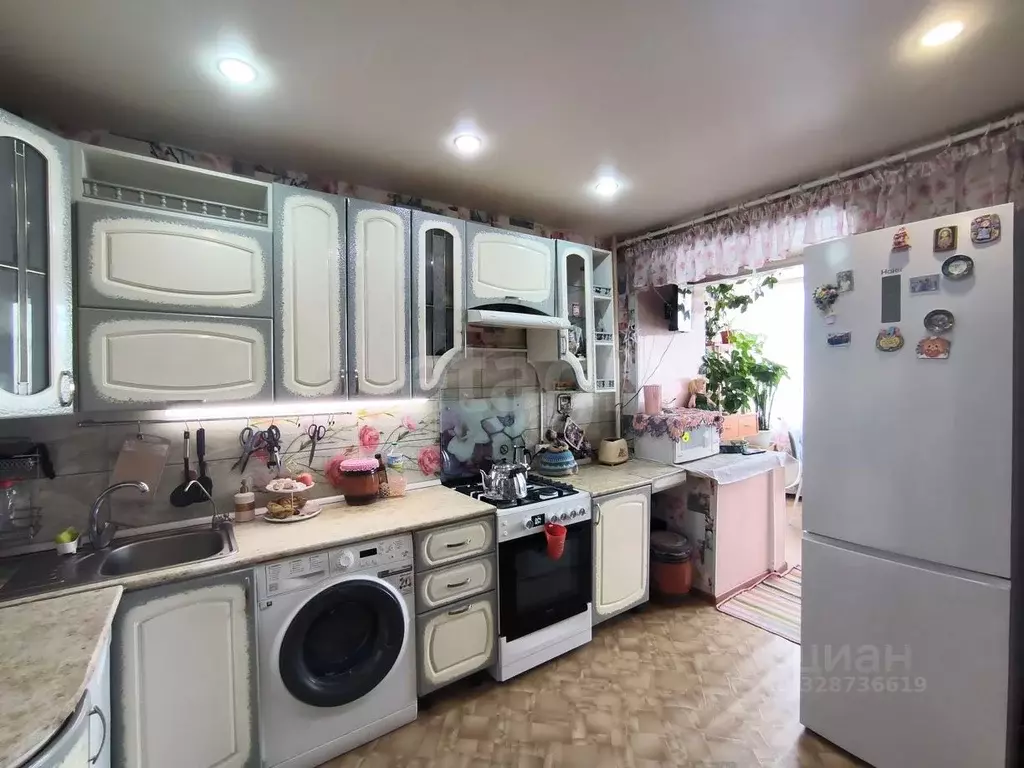 3-к кв. Ямало-Ненецкий АО, Тарко-Сале Пуровский район, ул. Победы, 22А ... - Фото 1