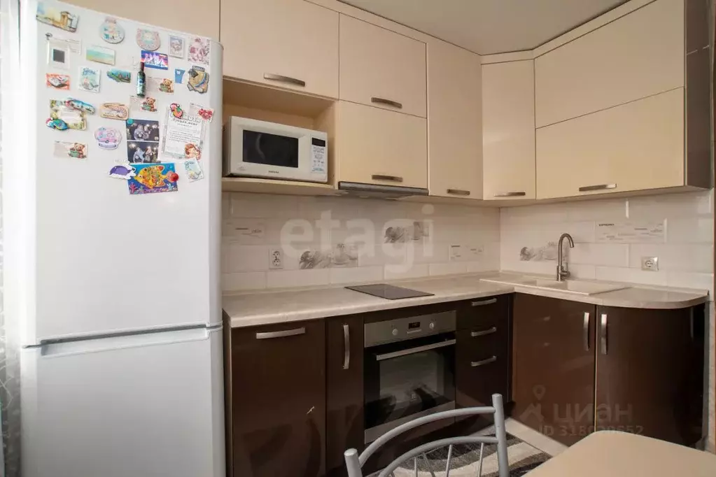 3-к кв. Новосибирская область, Новосибирск Приморская ул., 33 (59.9 м) - Фото 0
