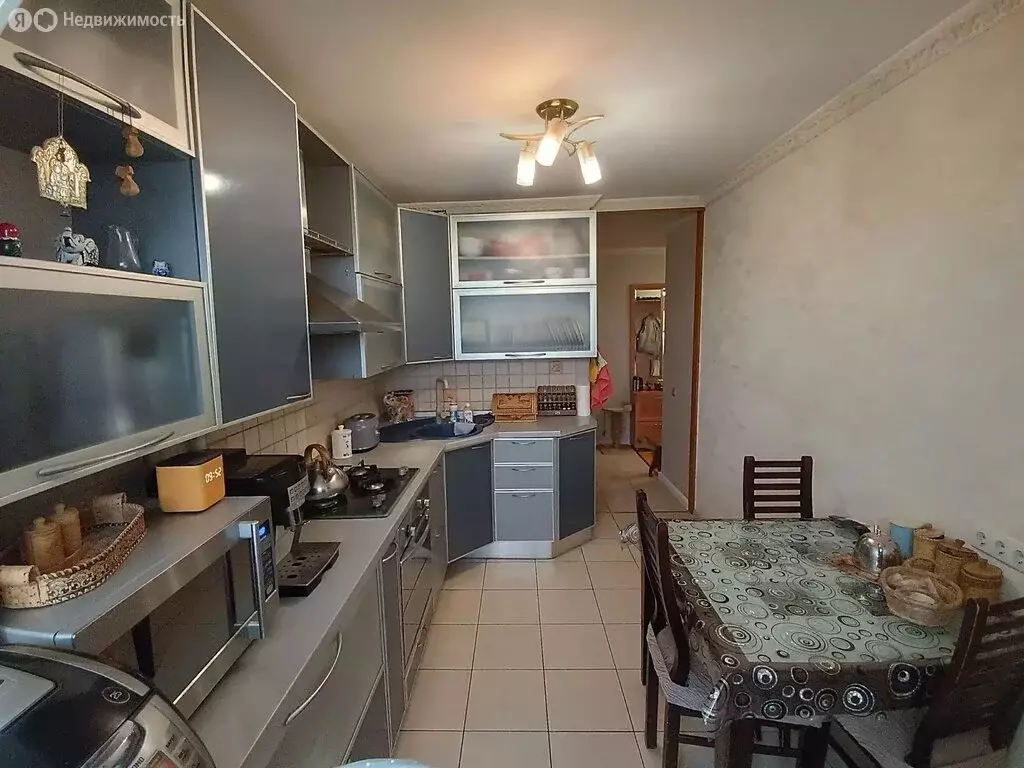 3-комнатная квартира: Воскресенск, Рабочая улица, 127 (110 м) - Фото 1