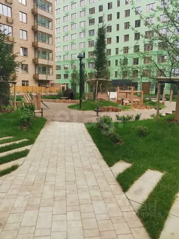 2-к кв. Тюменская область, Тюмень ул. Эльвиры Федоровой, 1к1 (57.6 м) - Фото 0