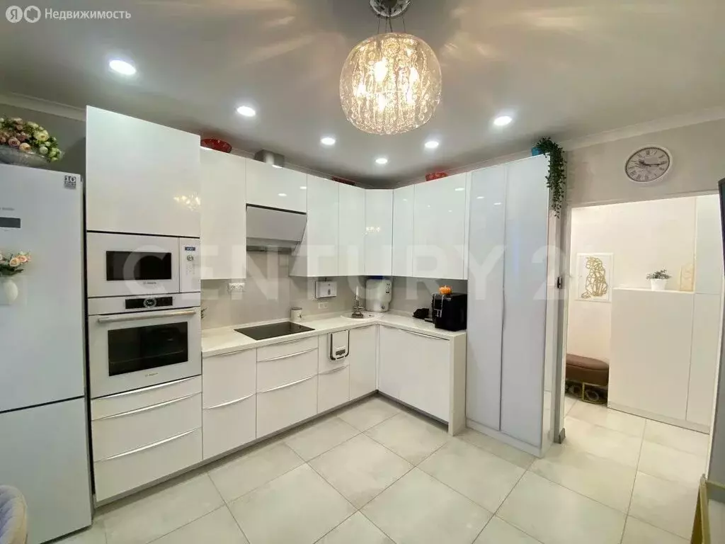 3-комнатная квартира: Евпатория, проспект Ленина, 66 (72.8 м) - Фото 1