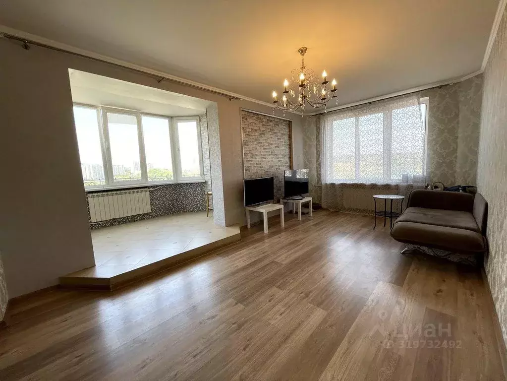 Квартира, 3 комнаты, 105 м - Фото 0