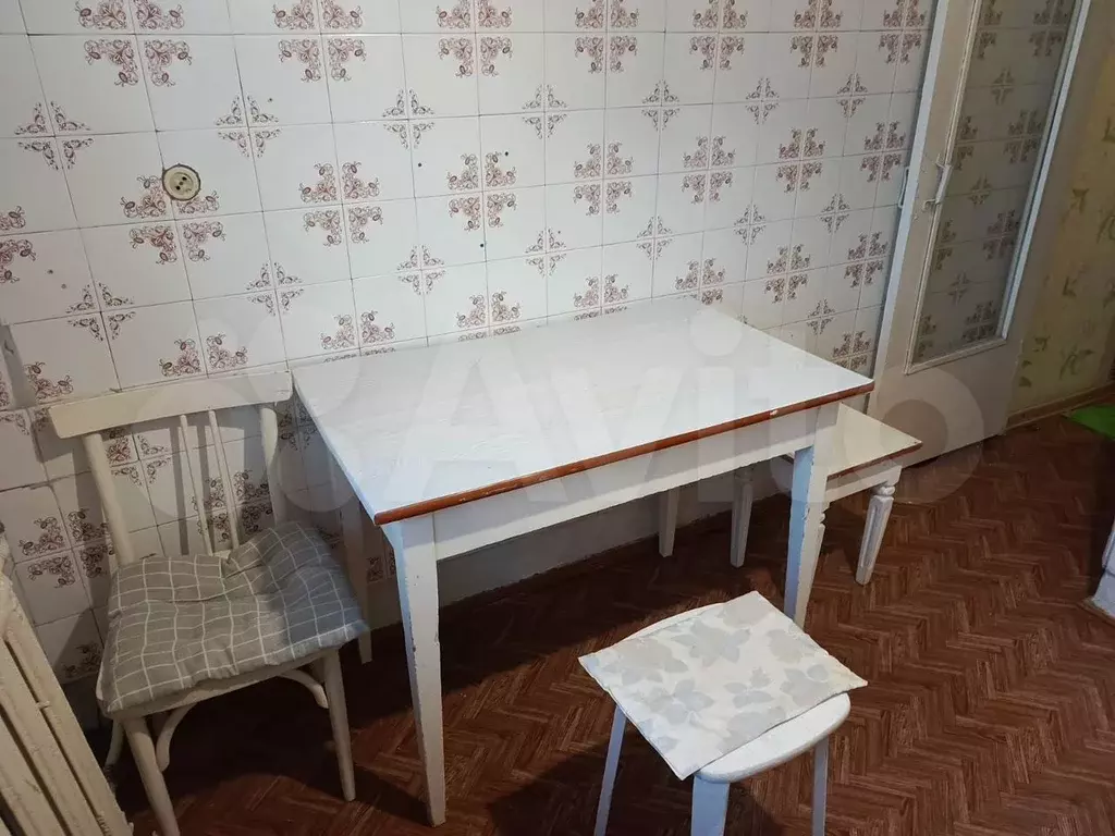 1-к. квартира, 30 м, 5/5 эт. - Фото 0