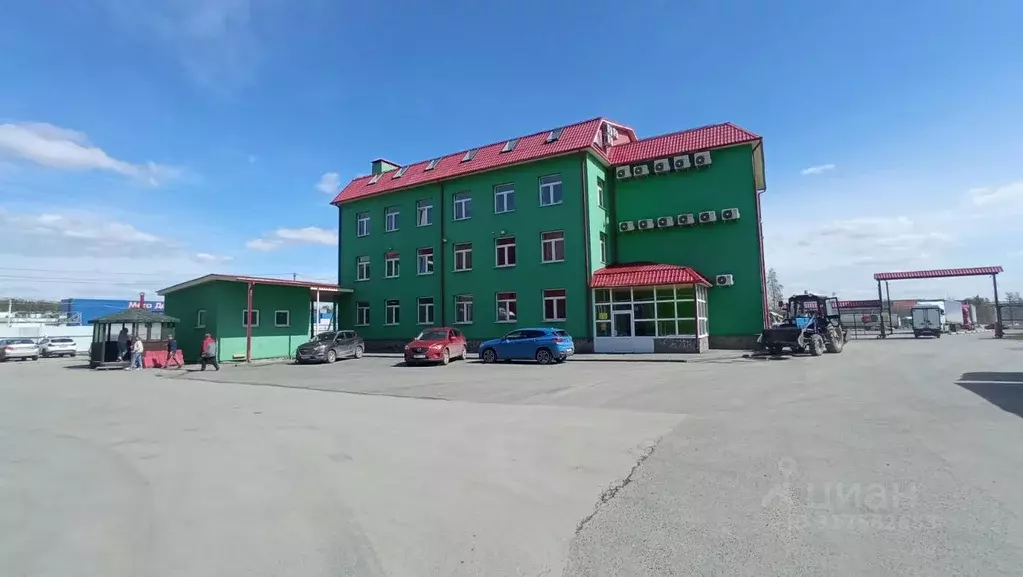 Склад в Свердловская область, Екатеринбург ул. Черняховского, 82 (7300 ... - Фото 1
