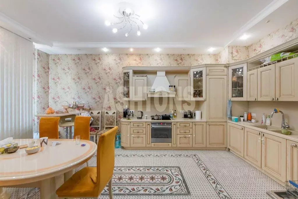 4-к кв. Москва ул. Шумкина, 11А (160.0 м) - Фото 0