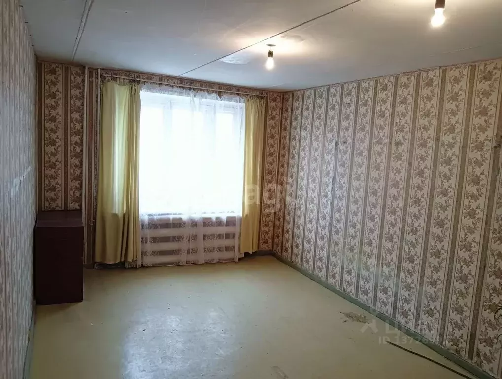 Комната энгельс