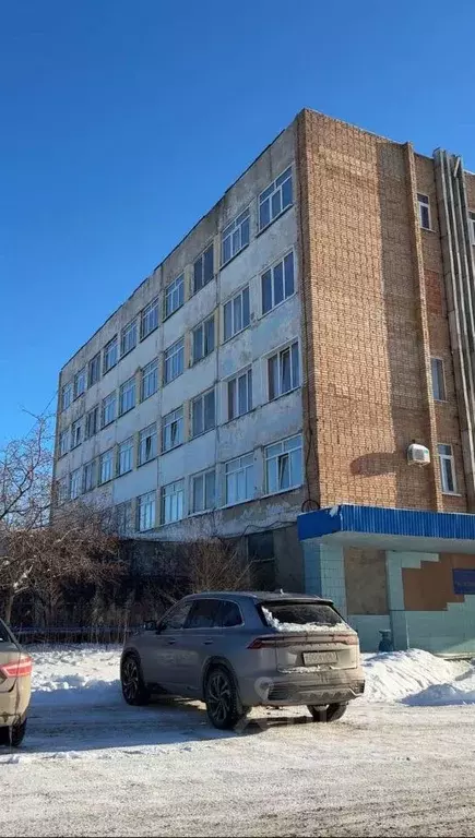 Помещение свободного назначения в Самарская область, Тольятти ул. ... - Фото 1