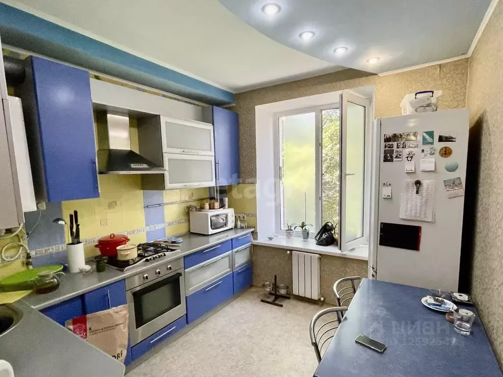 3-к кв. Крым, Симферополь ул. Калинина (56.4 м) - Фото 1