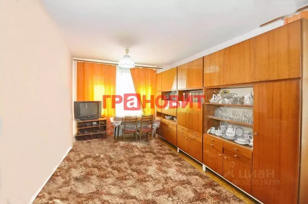 2-к кв. Новосибирская область, Новосибирск Геодезическая ул., 4 (47.0 ... - Фото 1