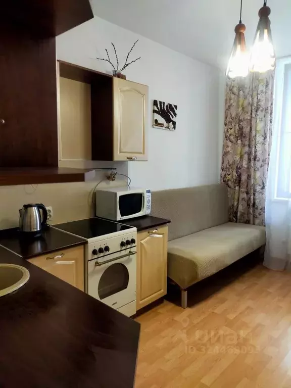 2-к кв. Свердловская область, Екатеринбург ул. Евгения Савкова, 3 ... - Фото 2