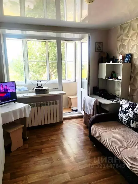 1-к кв. Волгоградская область, Волжский пос. Краснооктябрьский, ул. ... - Фото 1