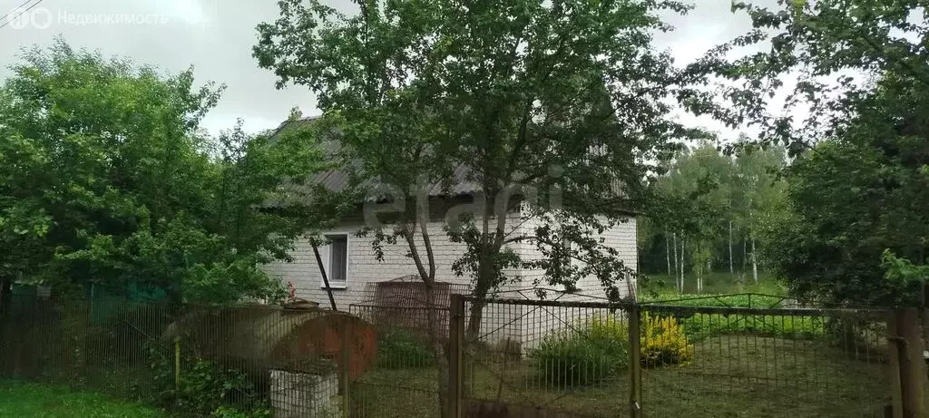 Дом в Брасовский район, Локотское городское поселение, посёлок Красное ... - Фото 0